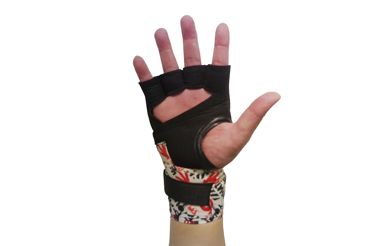 Гелевые бинты UFC Gel Glove Wraps RD/WH, SM