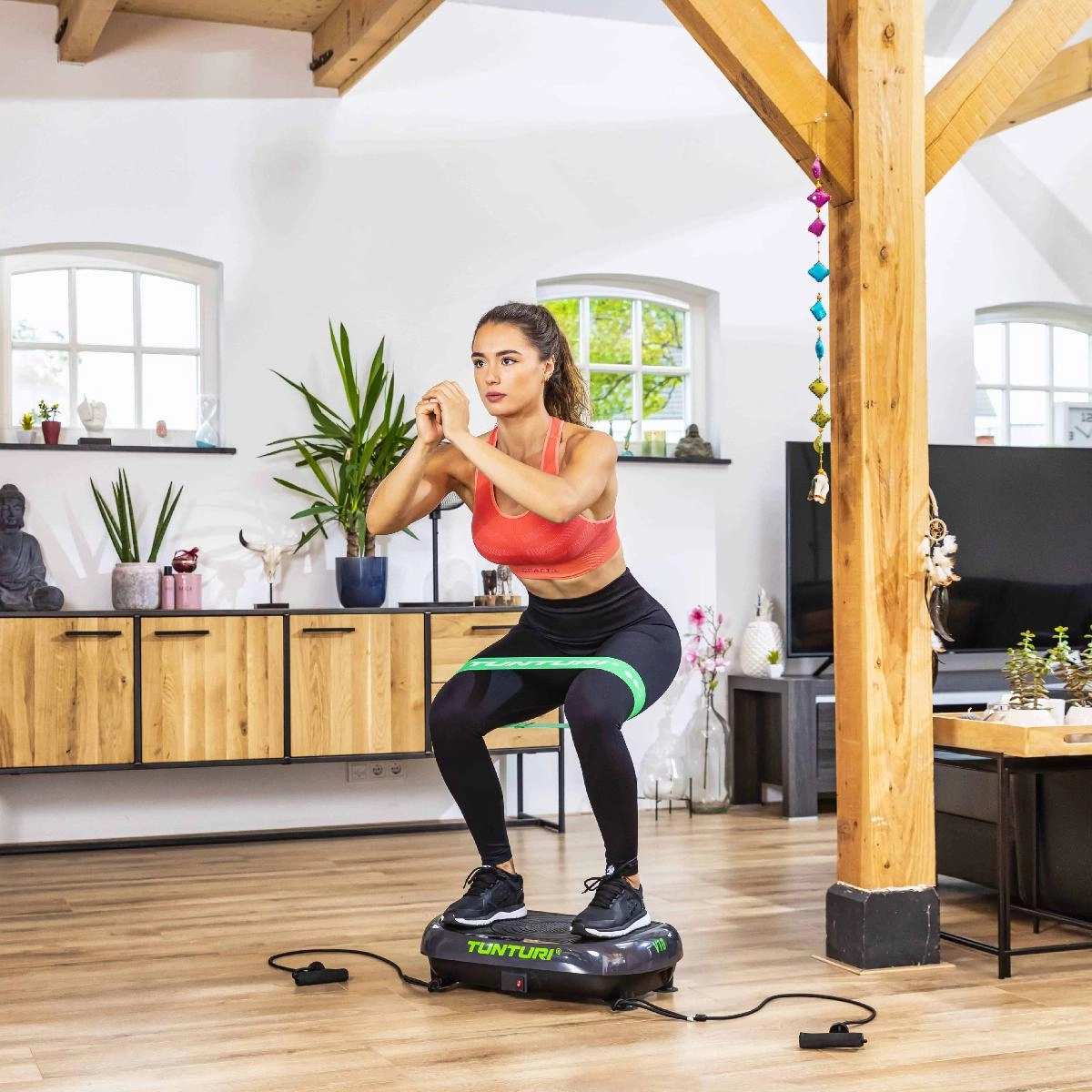 Виброплатформа Tunturi Cardio Fit V10