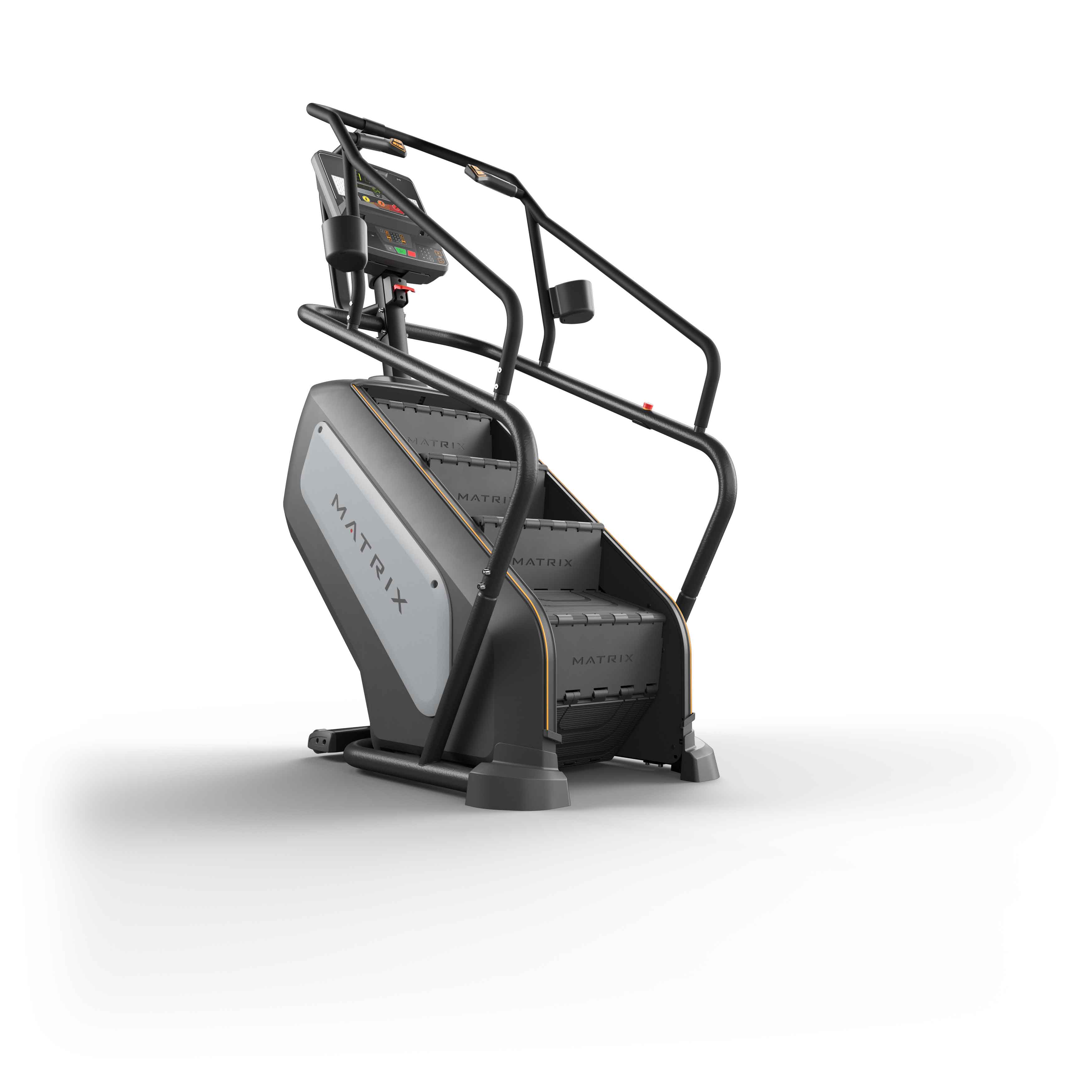 Matrix Fitness Лестница-эскалатор Endurance с консолью GT LED