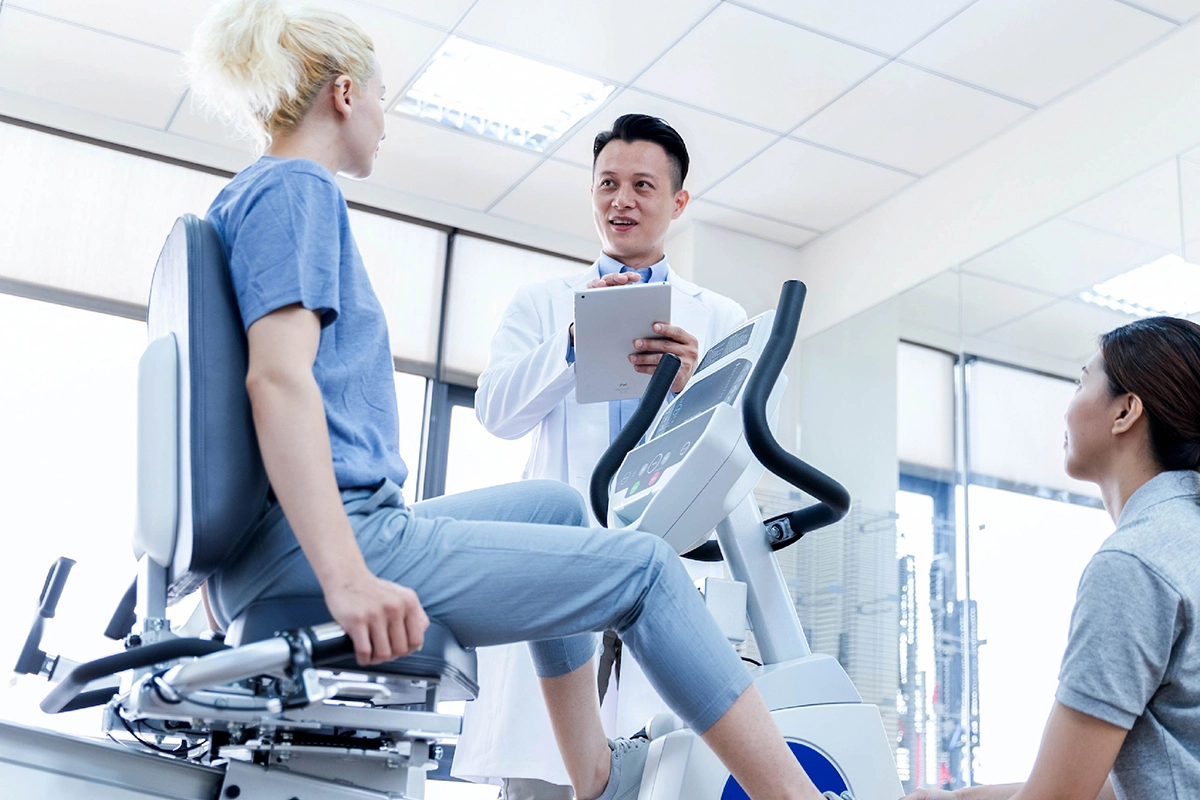 Реабилитационный горизонтальный велотренажер DYACO Medical 7.0R