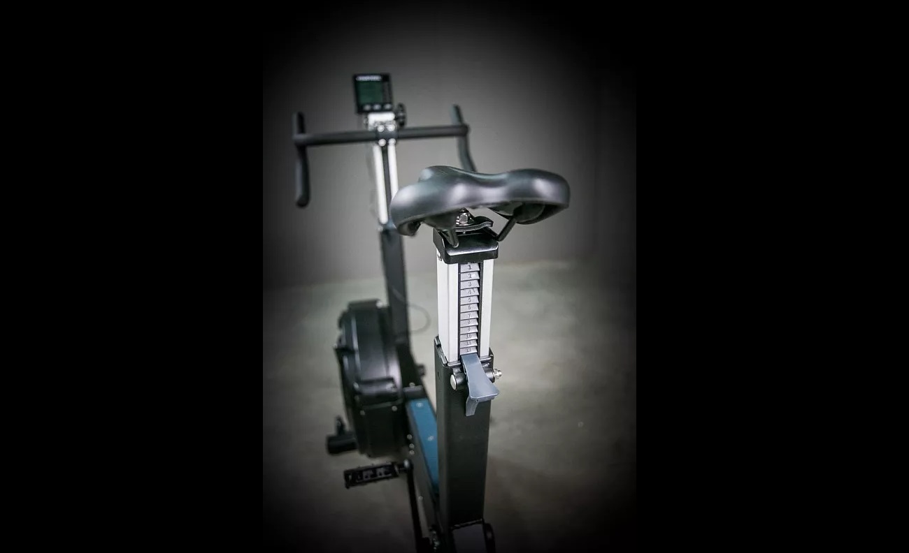 Велотренажер MaxBike