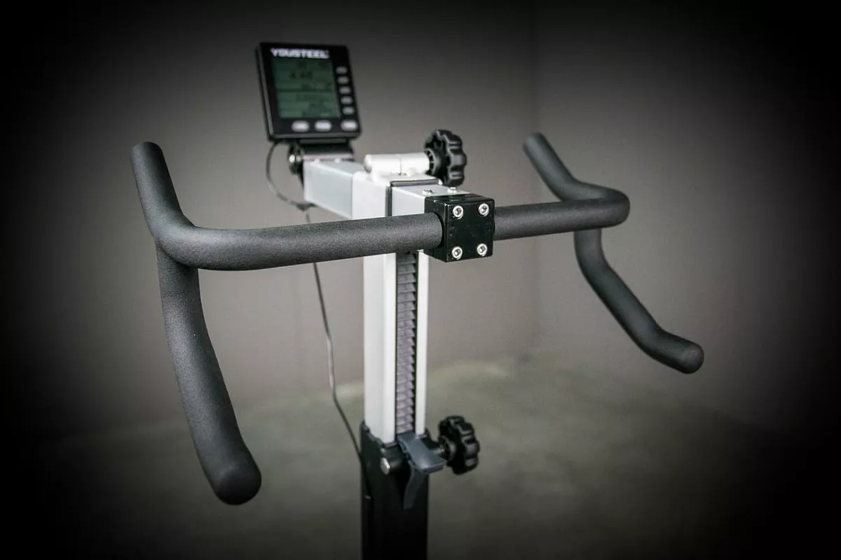 Велотренажер MaxBike